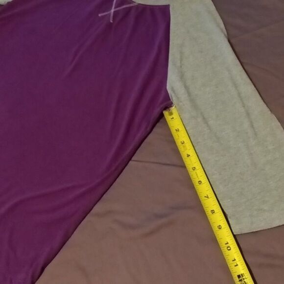 Athletic Works Ladies Tee - Size: L/G 12-14 (0453) - Picture 2 of 7